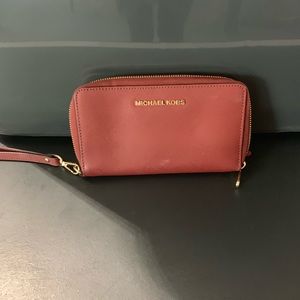 Michael Kors Wristlet